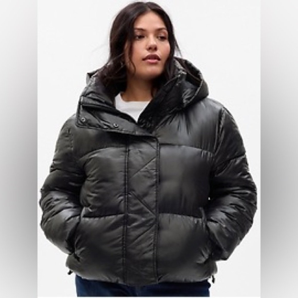 NWT GAP Women's Big Puff Cropped Jacket Black XXL